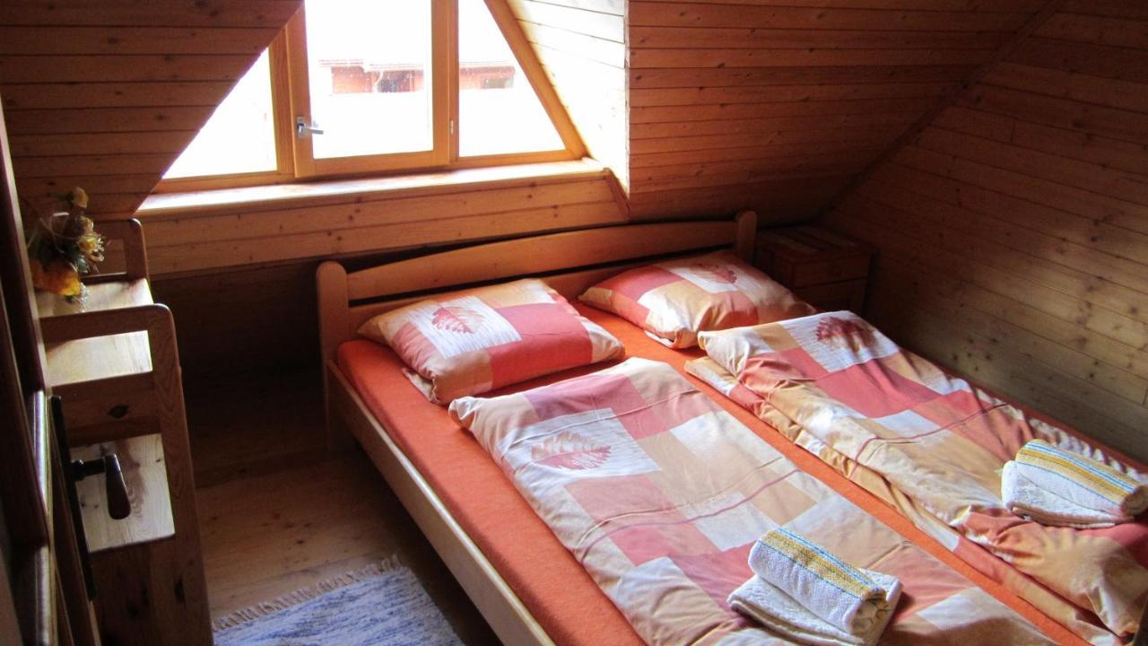 Bungalov Tina Žiar الغرفة الصورة